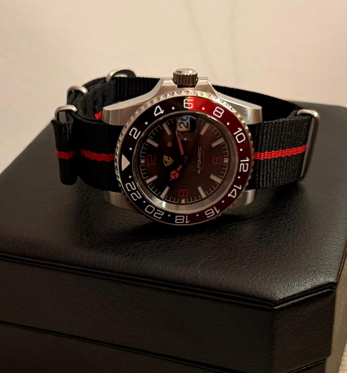 VC Watches SPE2 watch